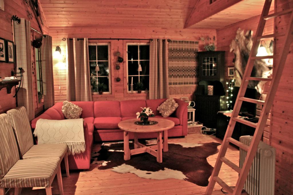 索尔海姆弗列特斯葛特山林小屋 Svensby 客房 照片